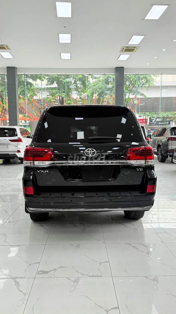 Toyota Land Cruiser 2020 - ảnh 4