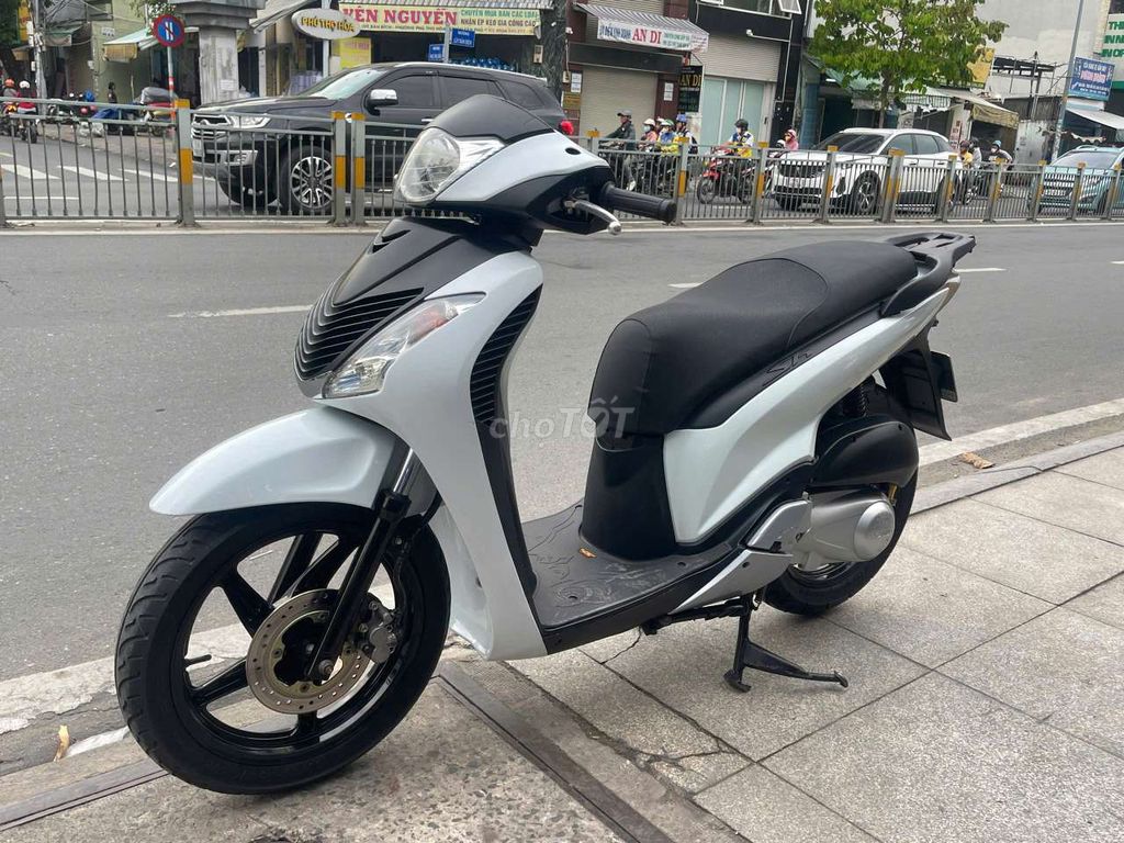 Honda SH 2009 - ảnh 1