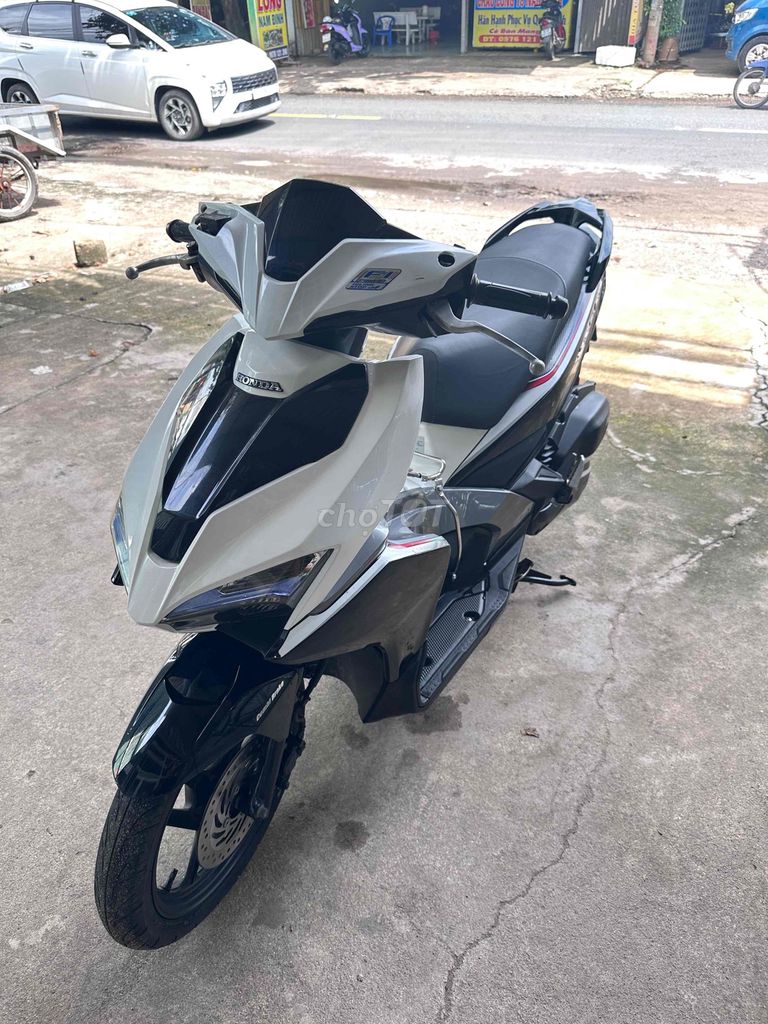 Honda Air Blade 2016 - ảnh 2
