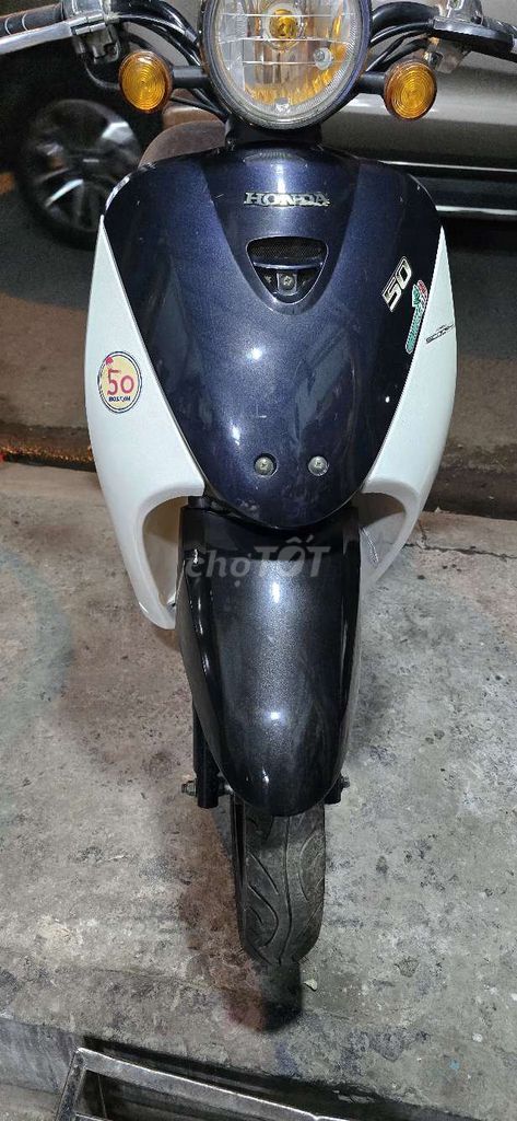 Xe b 2018 - ảnh 1