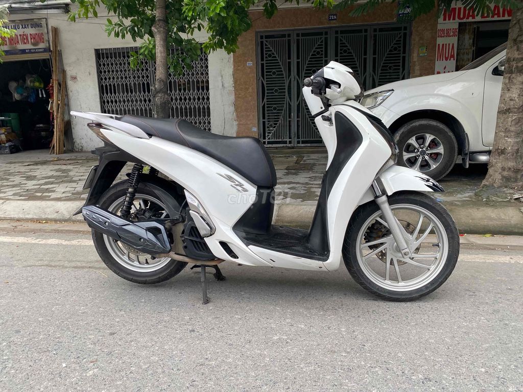 Honda SH 2013 - ảnh 2