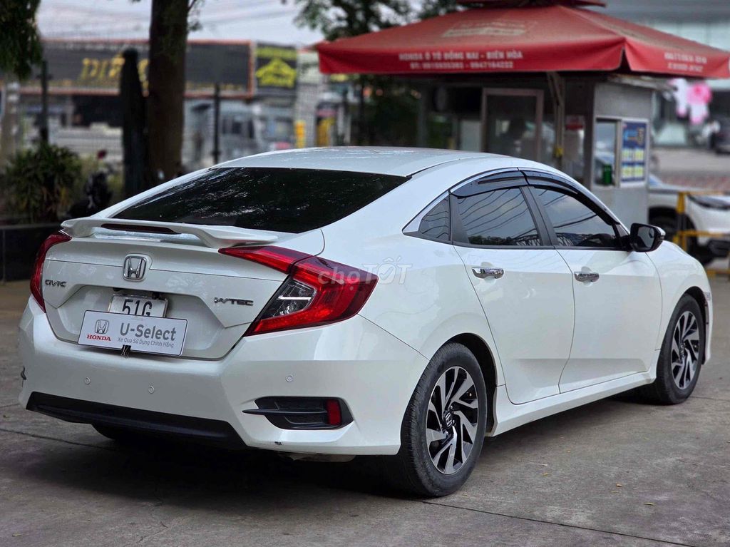 Honda Civic 2018 - ảnh 4