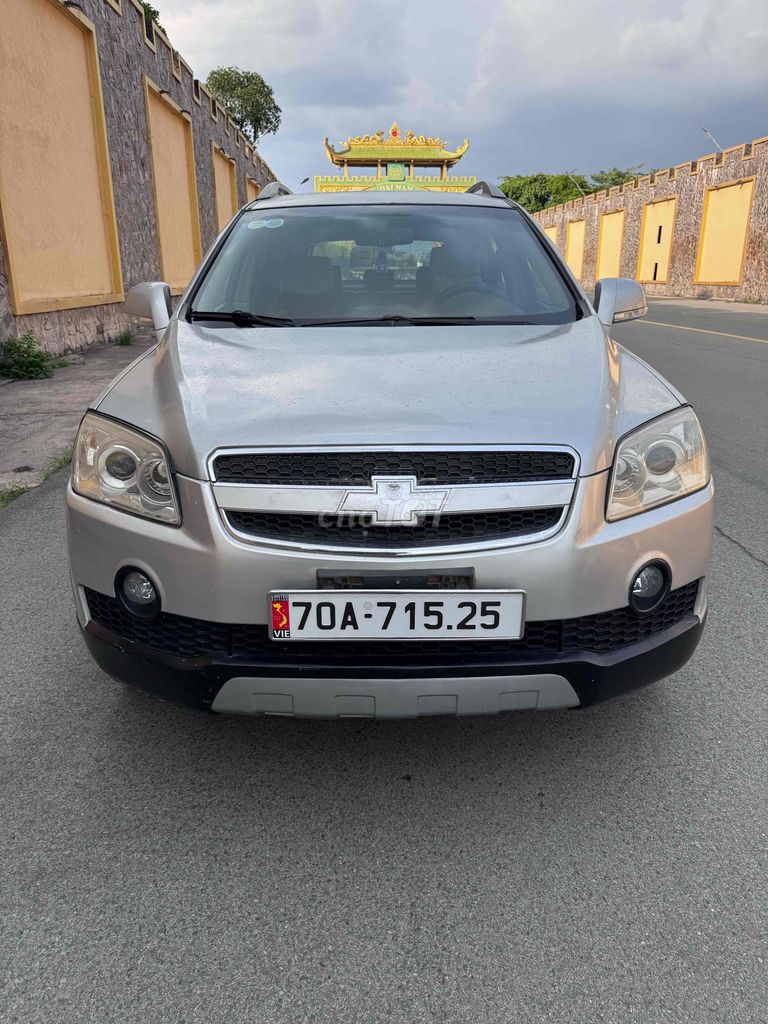 Chevrolet Captiva - ảnh 1
