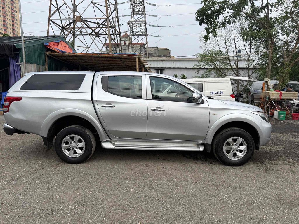 Mitsubishi Triton 2017 - ảnh 4