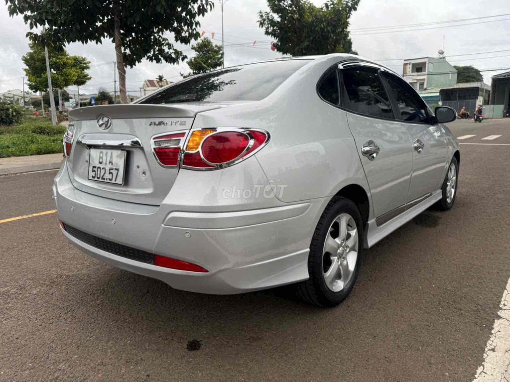 Hyundai Avante 2014 - ảnh 4