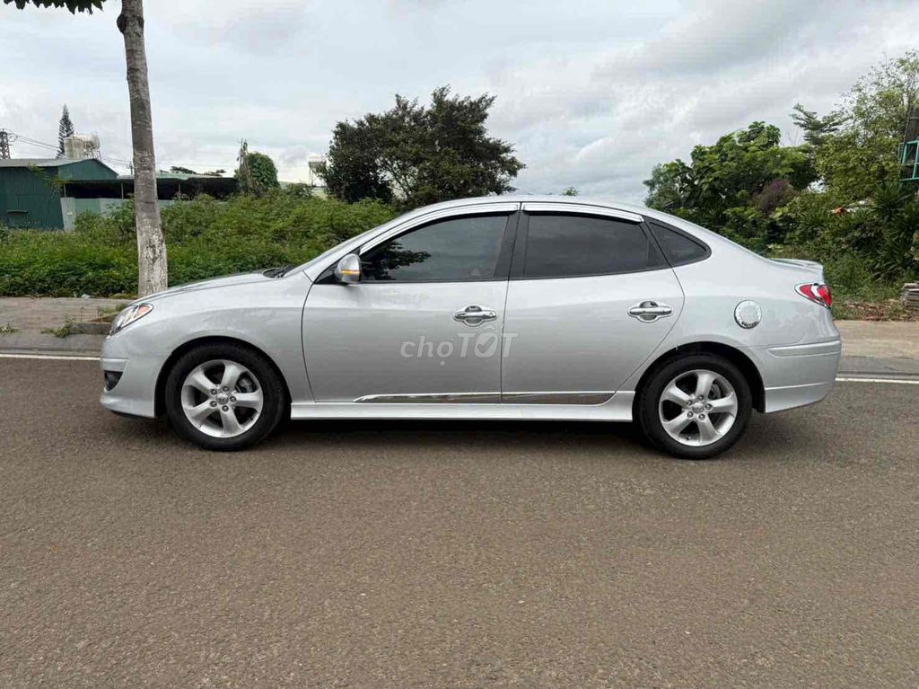 Hyundai Avante 2014 - ảnh 5