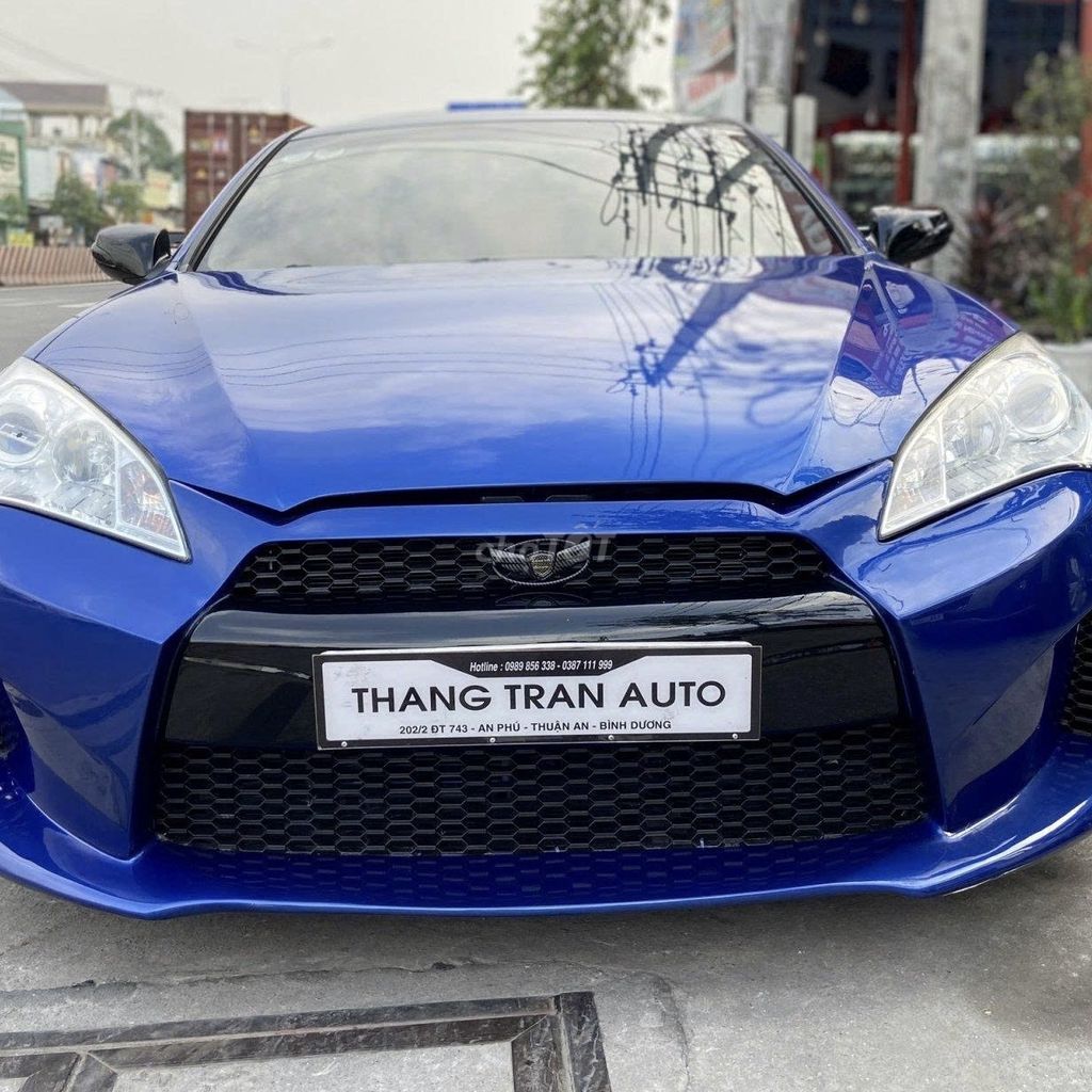 Hyundai Genesis 2009 - ảnh 1