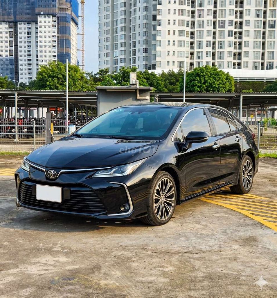 Toyota Corolla altis 1.8V 2022 - ảnh 2