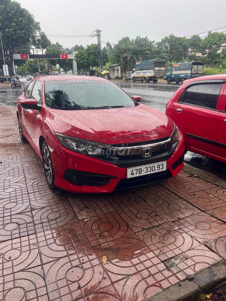 Honda Civic 2018 - ảnh 1