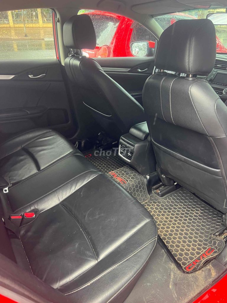 Honda Civic 2018 - ảnh 3