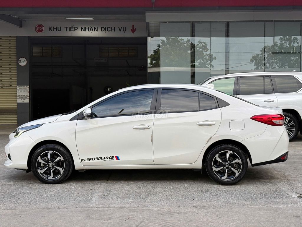Toyota Vios E CVT 2024 - ảnh 5