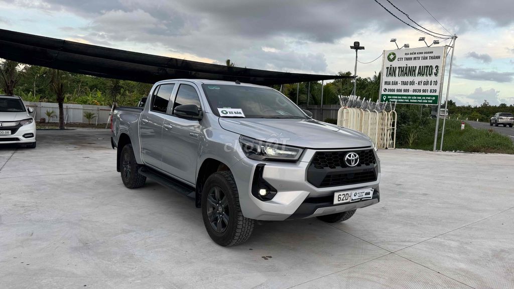 Toyota Hilux 2025 - ảnh 5
