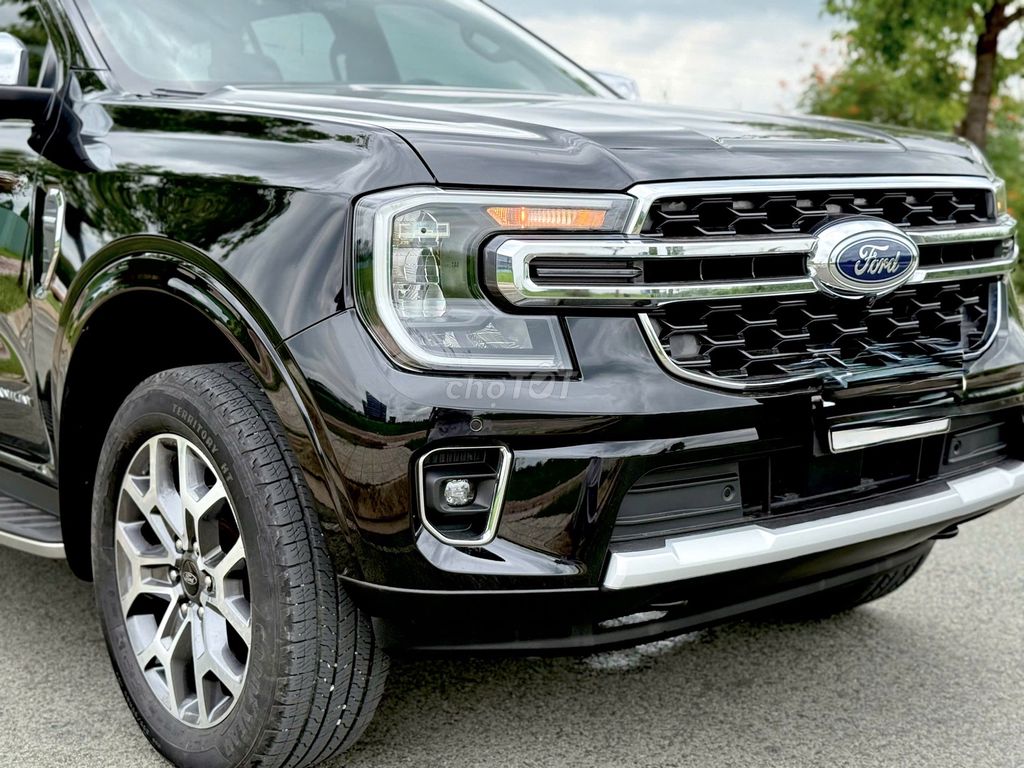 Ford Everest 2023 - ảnh 4