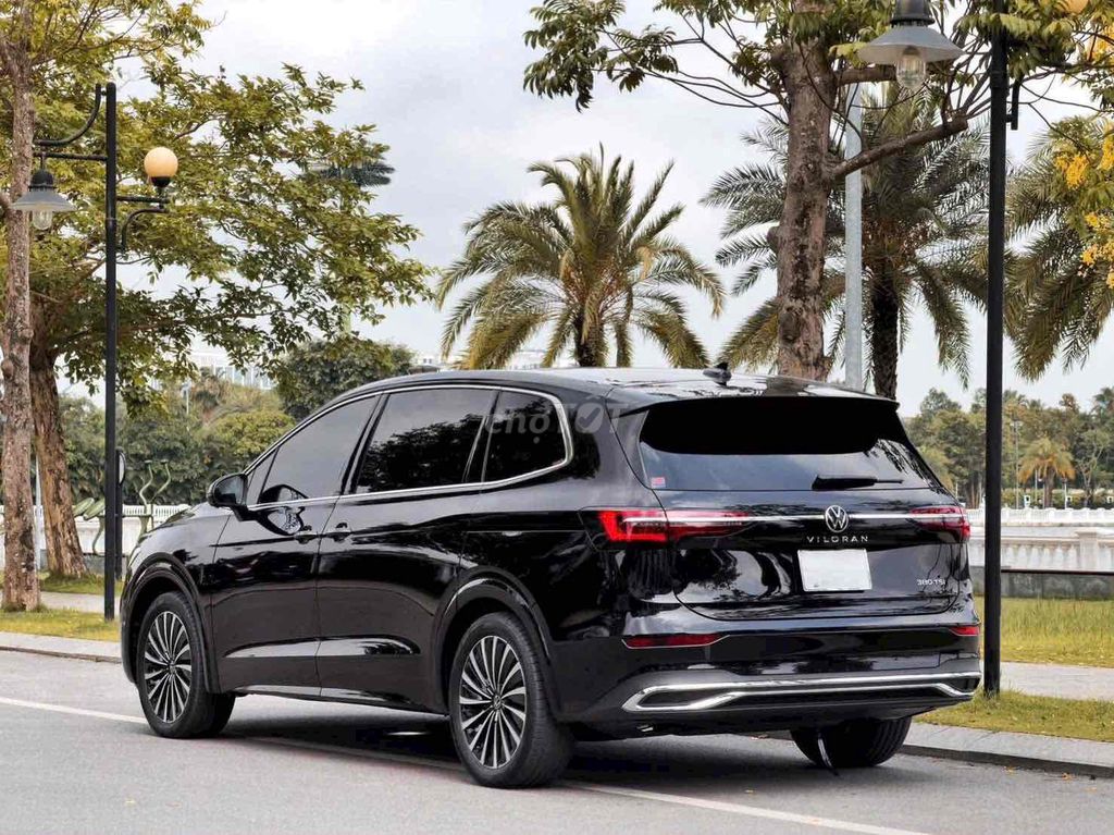 Volkswagen Viloran - ảnh 3