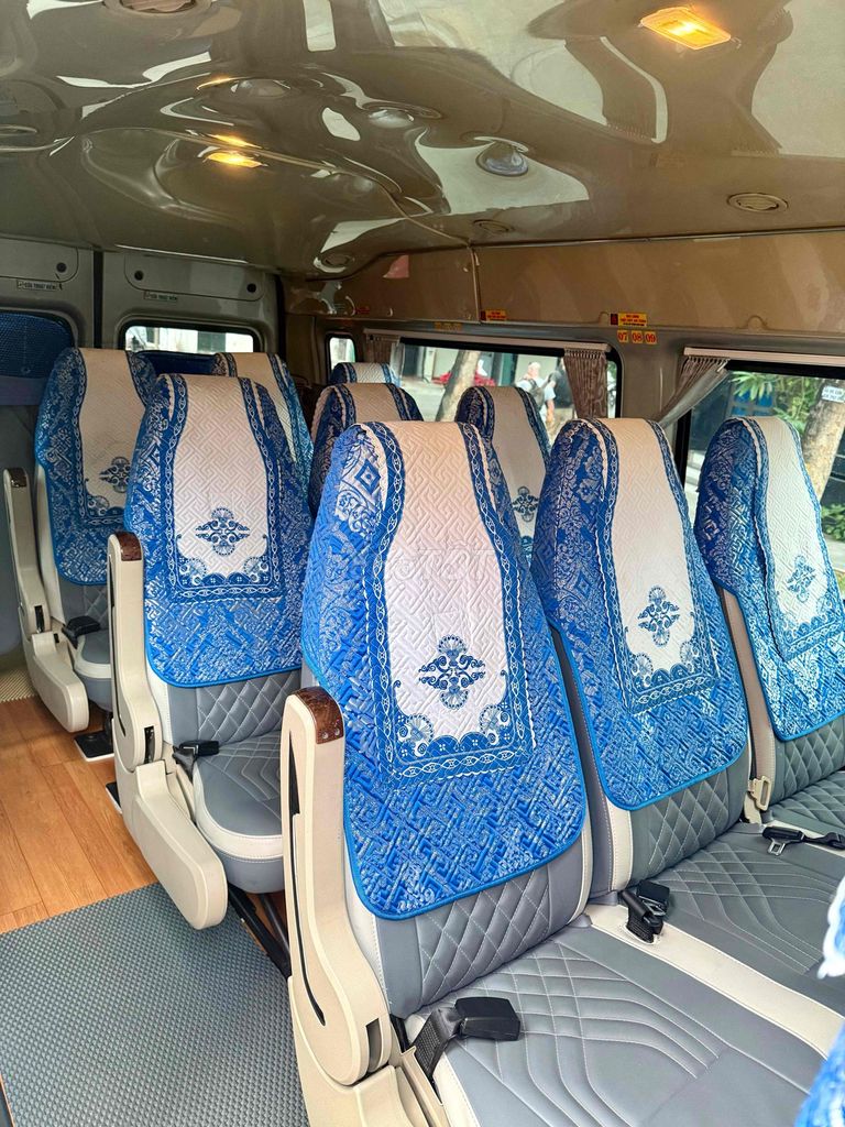 Ford Transit 2028 - ảnh 4