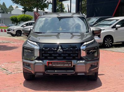 Mitsubishi Xpander Cross - ảnh 1