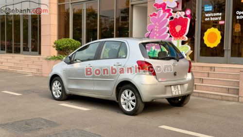 Toyota Yaris 1.5 AT 2012 - ảnh 4