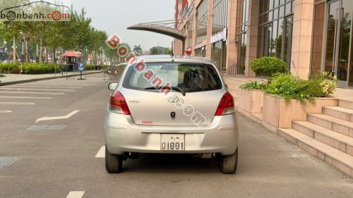 Toyota Yaris 1.5 AT 2012 - ảnh 5
