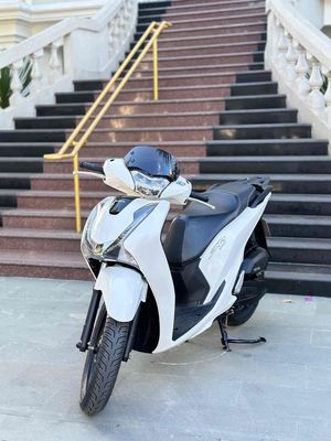 Honda SH 2019 - ảnh 1