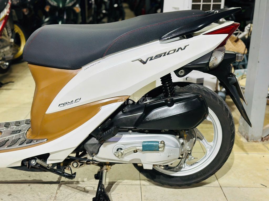 XE M 2012 - ảnh 2