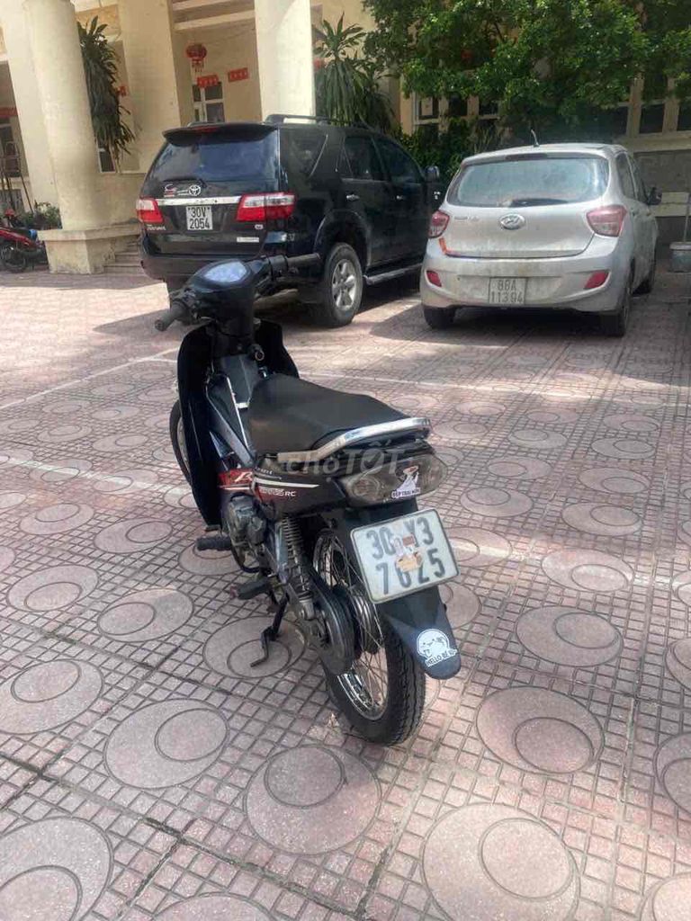 Yamaha Sirius 2017 - ảnh 4