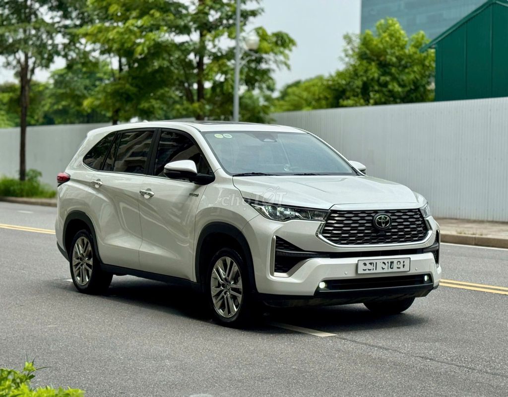 Toyota 2025 - ảnh 2