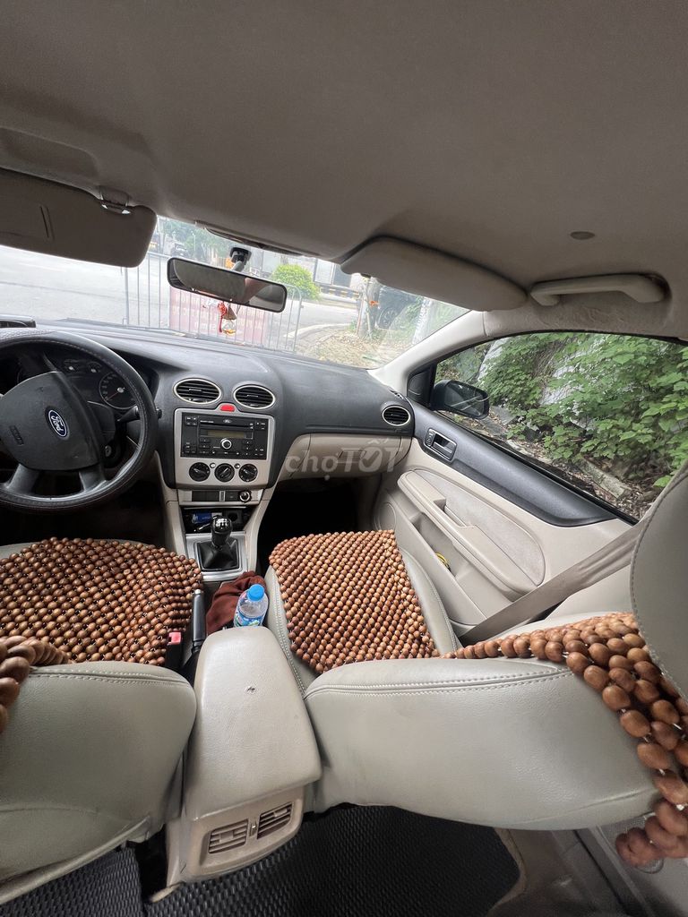 Ford Focus - ảnh 3