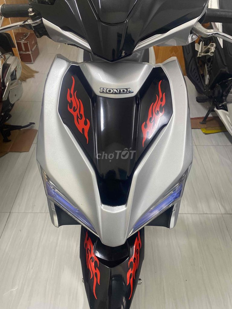 Honda Air Blade 2017 - ảnh 1