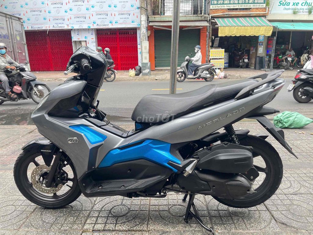 Honda Air Blade 2020 - ảnh 2