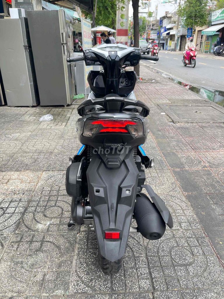 Honda Air Blade 2020 - ảnh 4