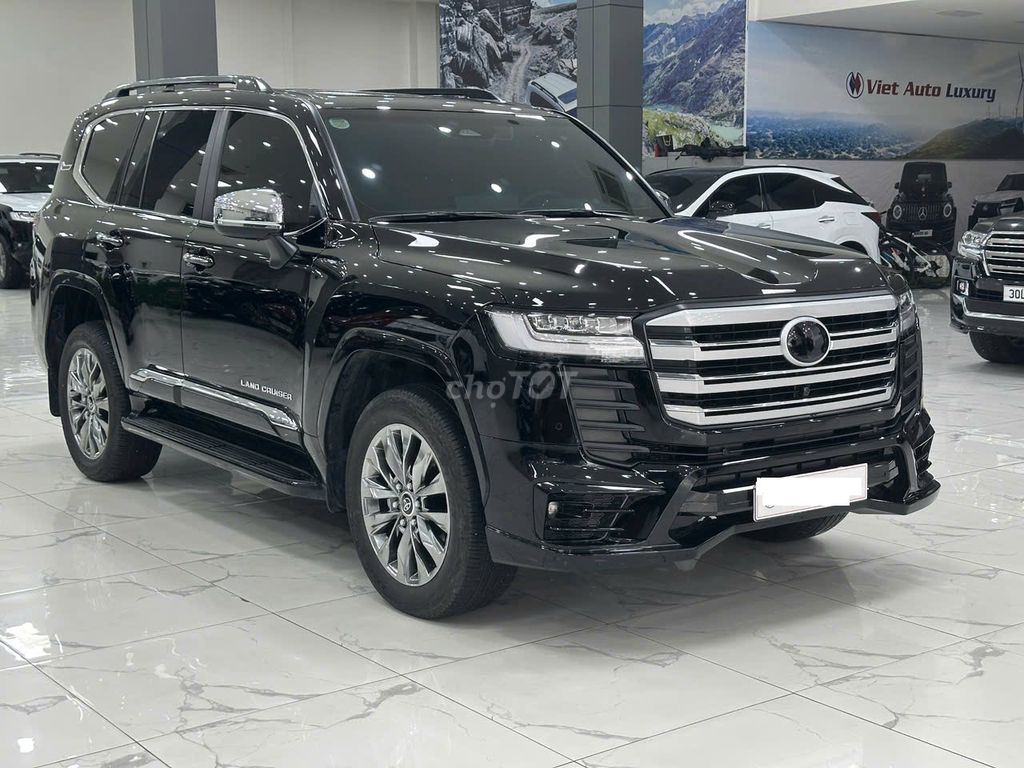 Toyota Land Cruiser LC300 2026 - ảnh 1