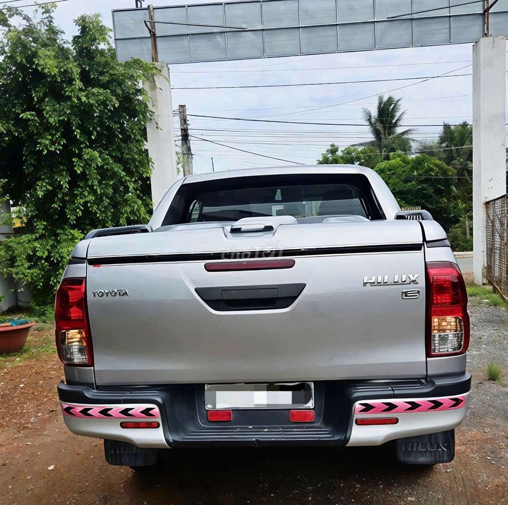 Toyota Hilux 2018 - ảnh 5