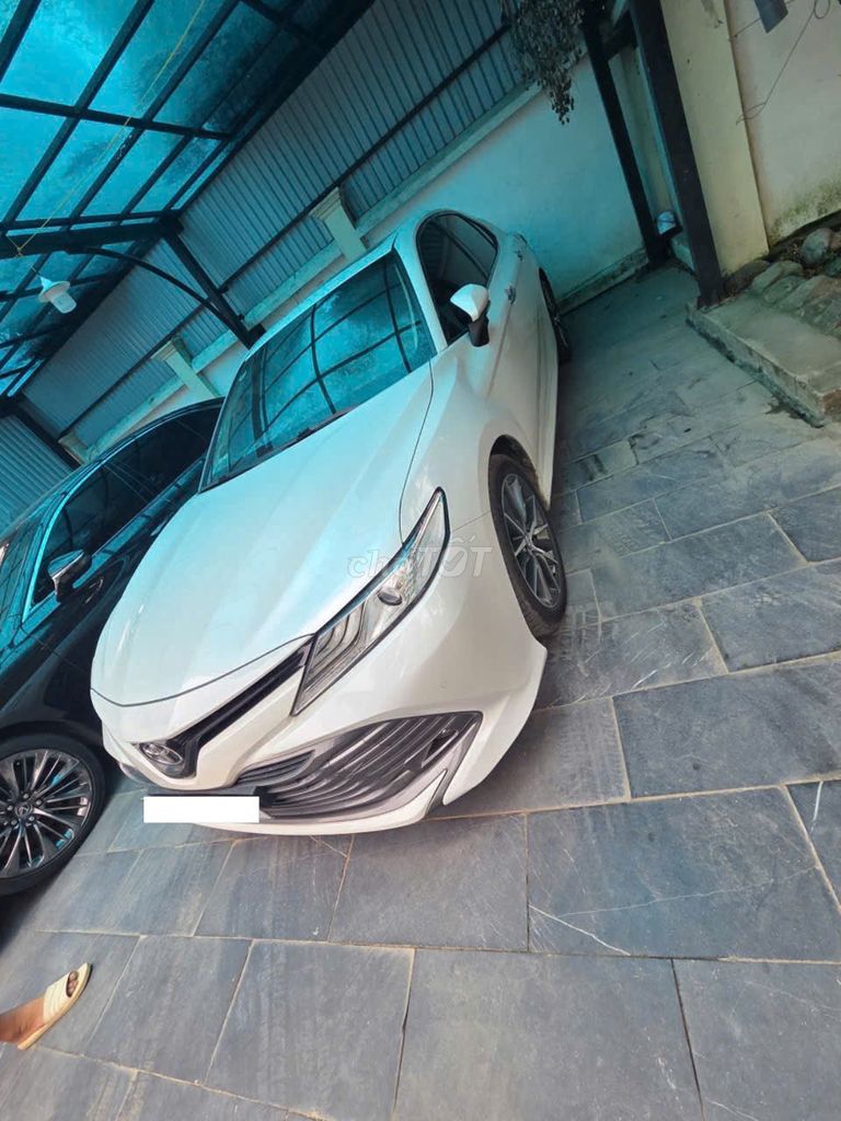 Toyota Camry 2.5Q 2021 - ảnh 1