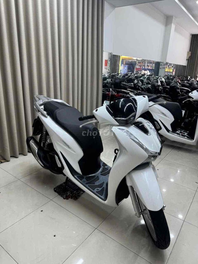 Honda SH 2025 - ảnh 2