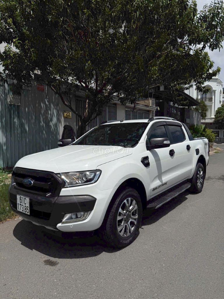 Ford 2015 - ảnh 1