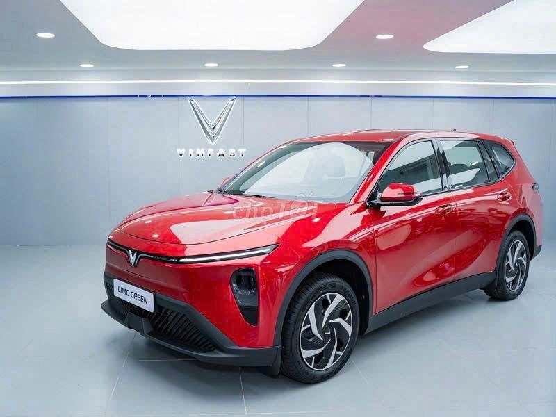 VinFast Limo Green - ảnh 3