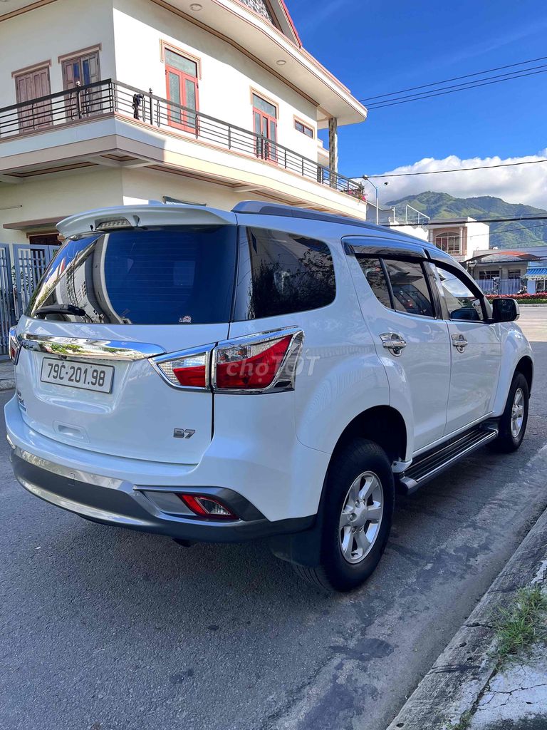 Isuzu 2019 - ảnh 4