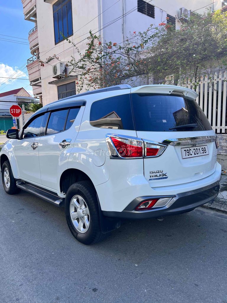 Isuzu 2019 - ảnh 5