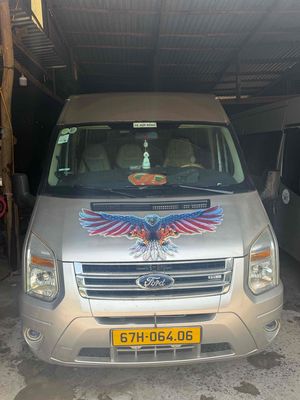 Ford Transit - ảnh 1