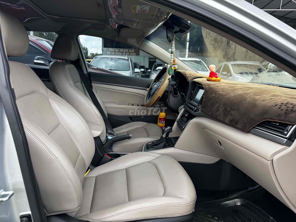 Hyundai Elantra 2018 - ảnh 3