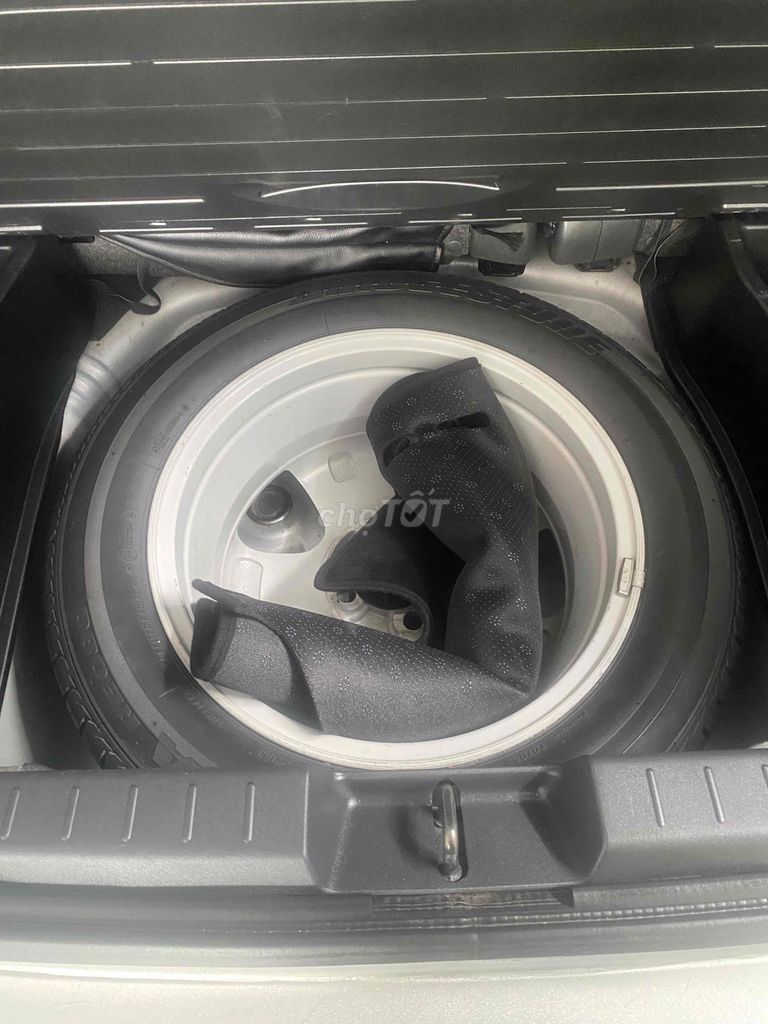 Toyota Yaris 2008 - ảnh 5