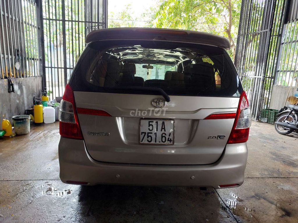 Toyota Innova 2014 - ảnh 2