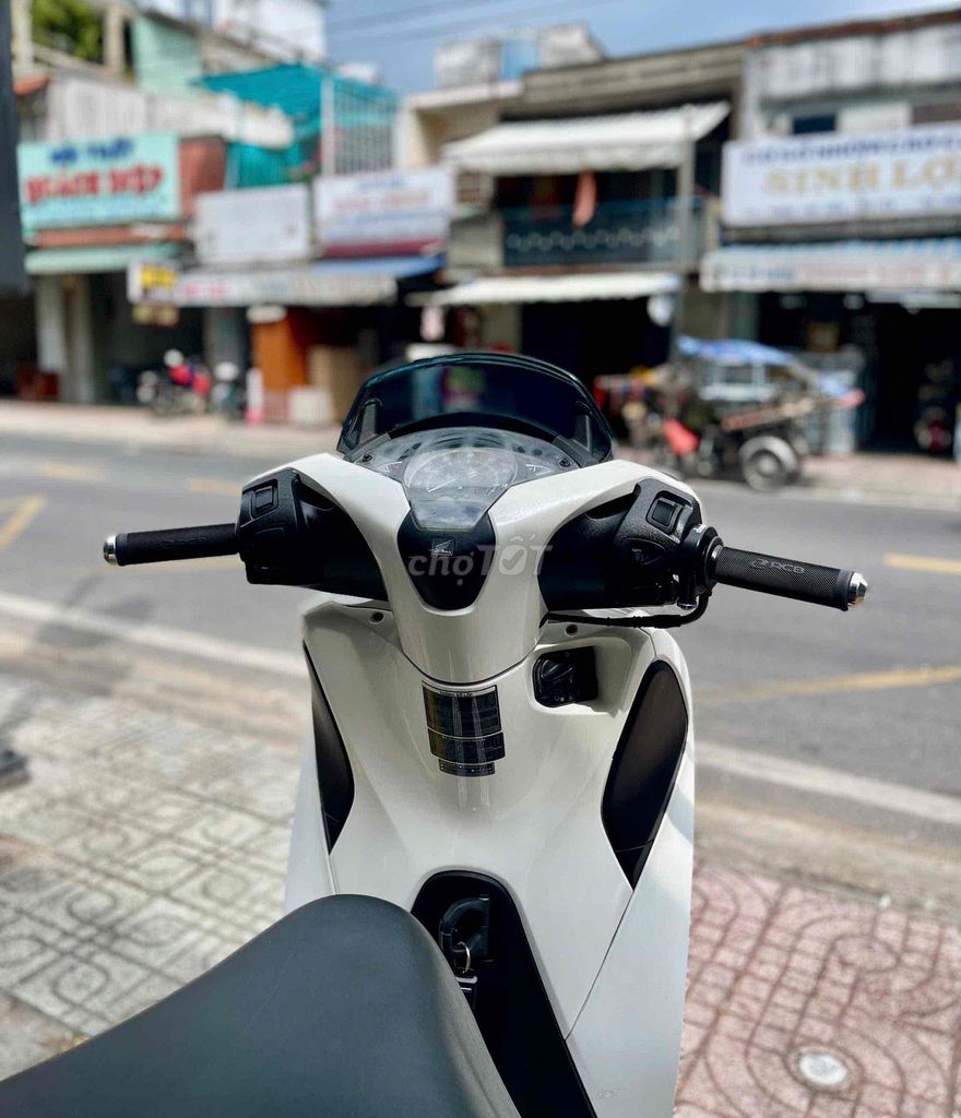 Honda SH 2017 - ảnh 2