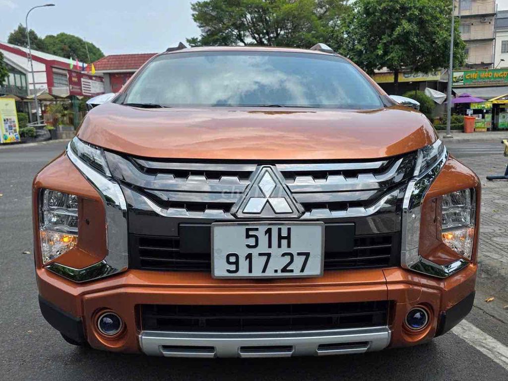 Mitsubishi Xpander Cross 2021 - ảnh 1