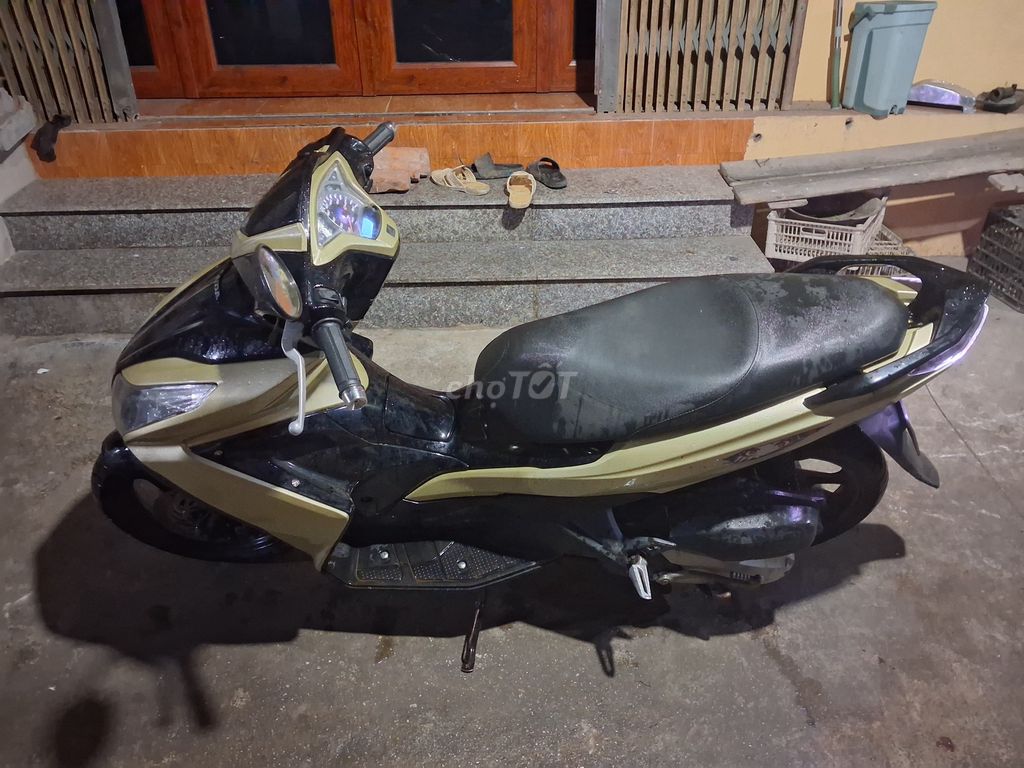 Honda Air Blade 2014 - ảnh 1