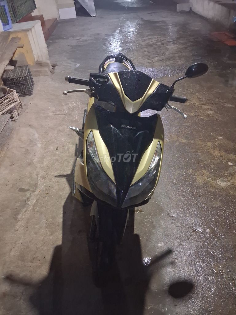 Honda Air Blade 2014 - ảnh 3