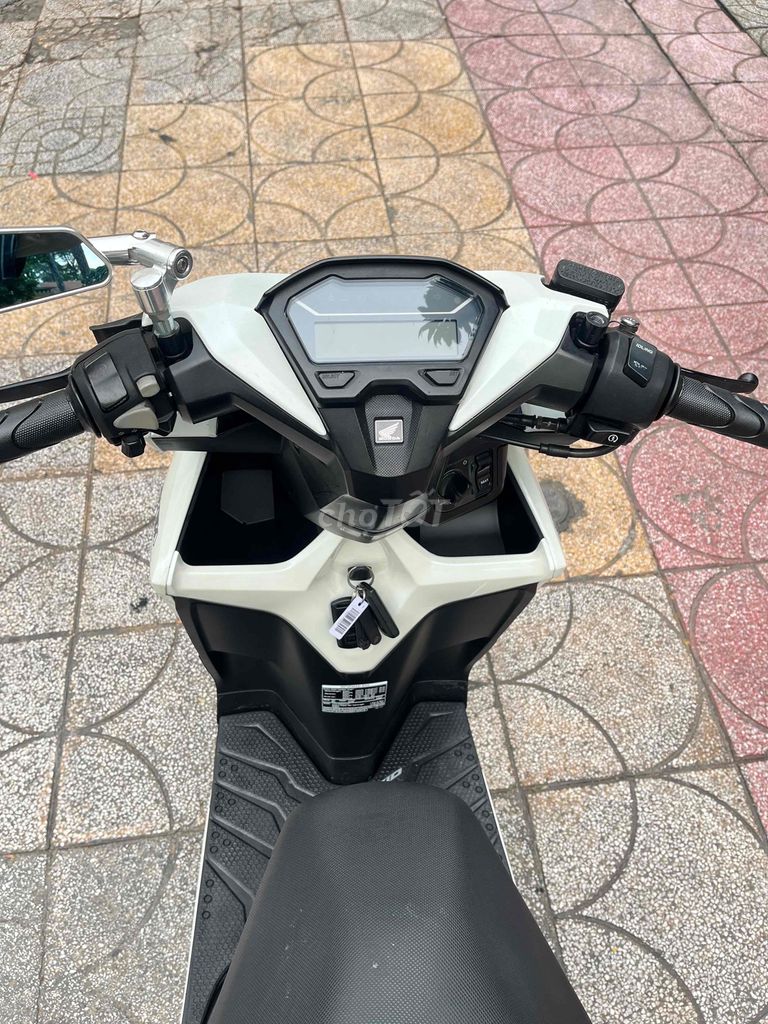 Vario 2019 - ảnh 2