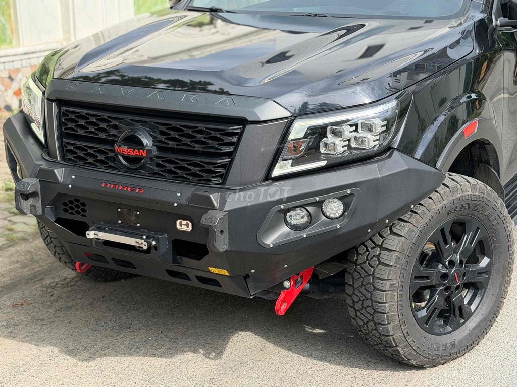Nissan Navara 2022 - ảnh 2