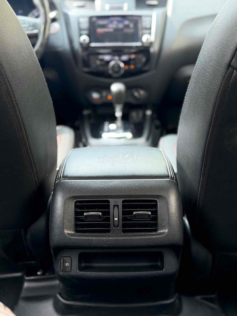 Nissan Navara 2022 - ảnh 3