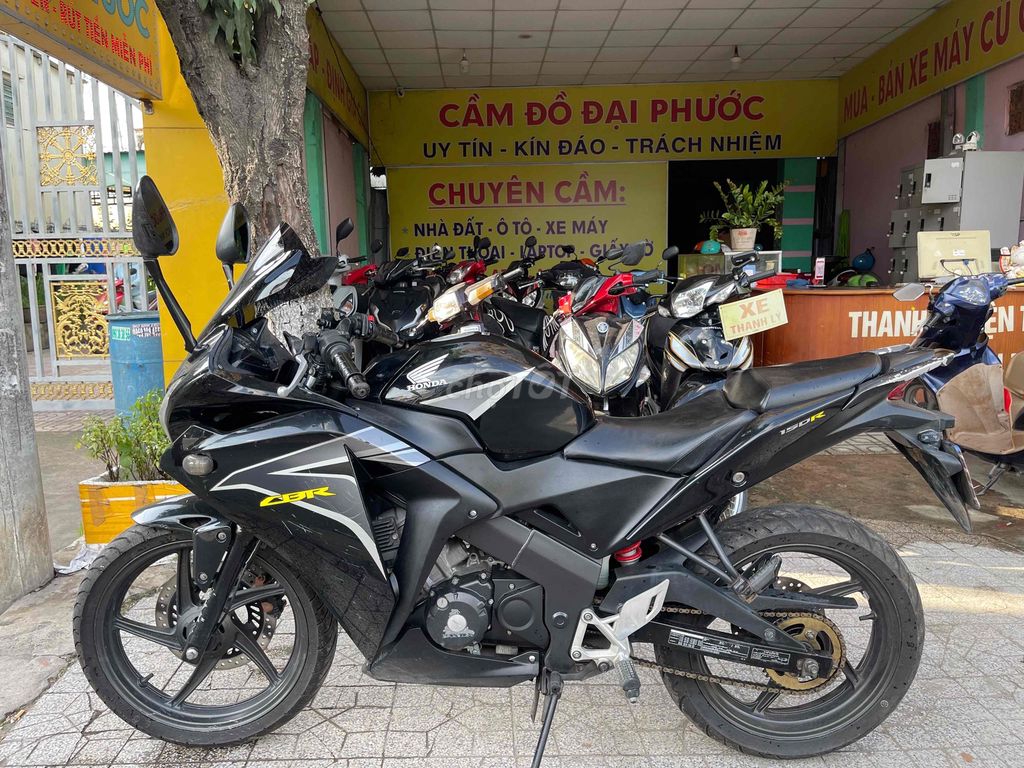 Honda CBR 2011 - ảnh 1